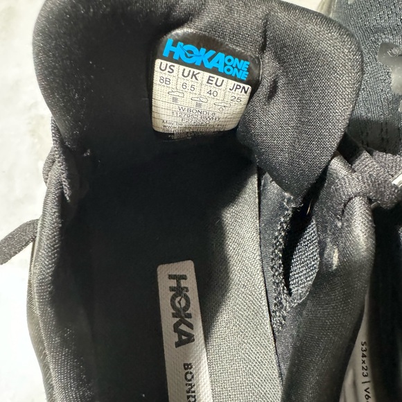 Preowned Hoka Bondi 8, size 8B - Picture 5 of 6